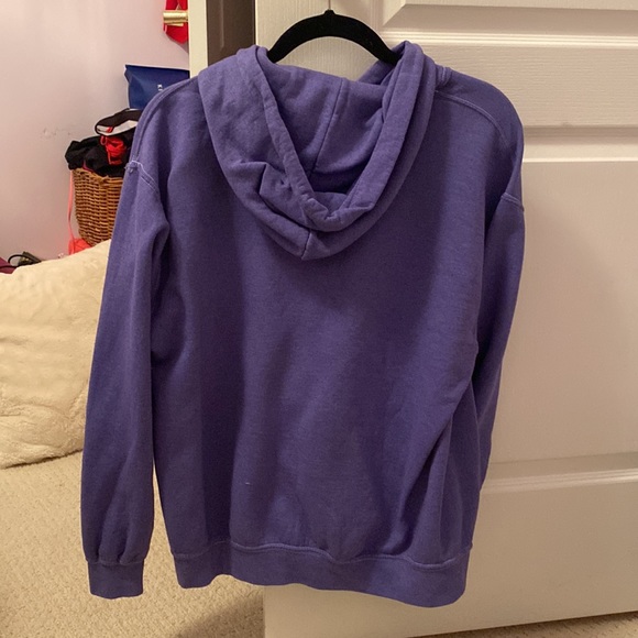 Urban outfitters vintage sweatshirt - Picture 2 of 3